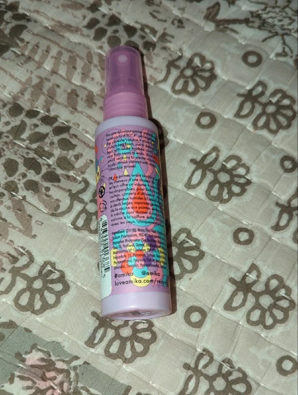 amika Brooklyn Bombshell Blowout Spray - Pink & Purple